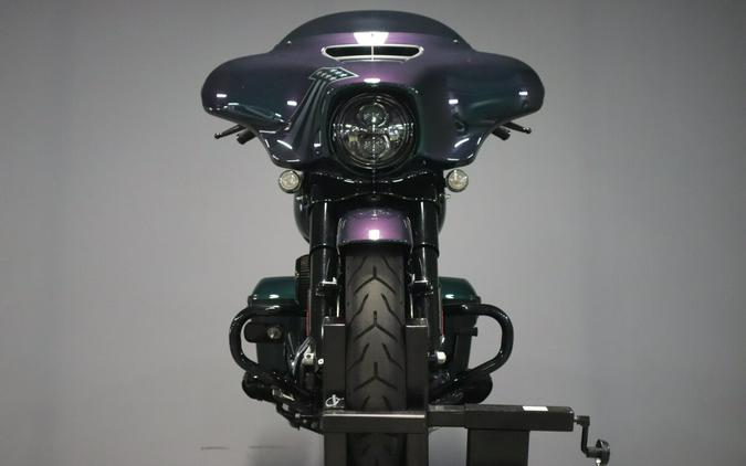 2021 Harley-Davidson Street Glide Special Snake Venom - Black Finish