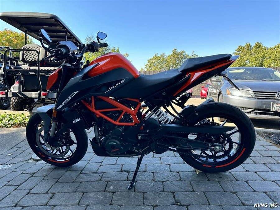 2023 KTM 390 DUKE