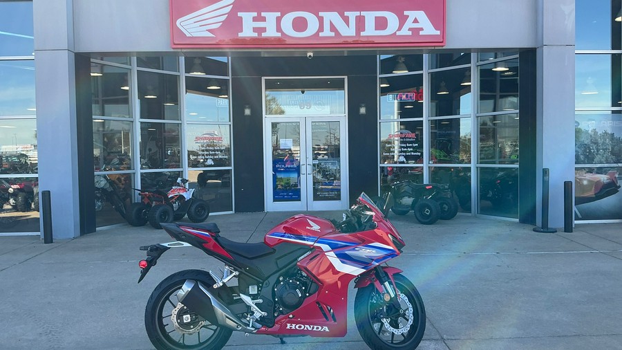 2025 Honda CBR500R ABS