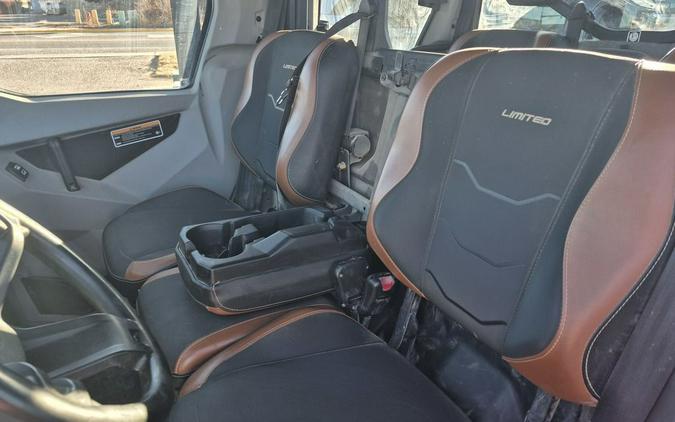 2021 Can-Am® Defender MAX Limited HD10