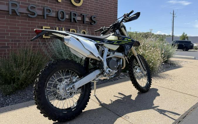 2026 Triumph TF 250-E Triumph Racing Yellow / Black / White