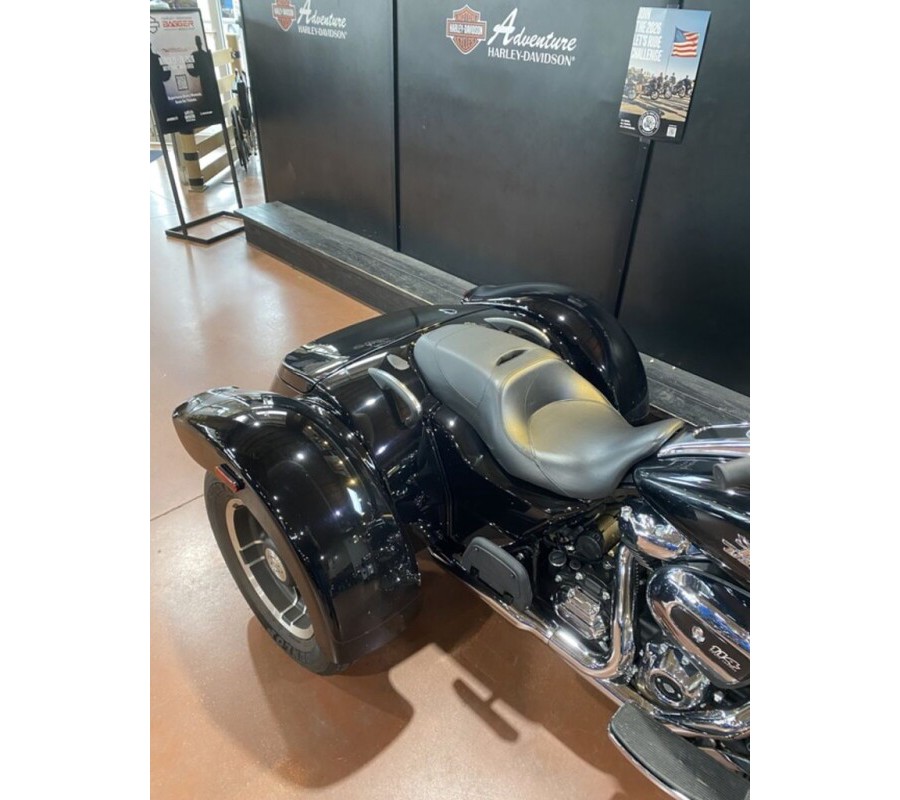 2022 Harley-Davidson Freewheeler