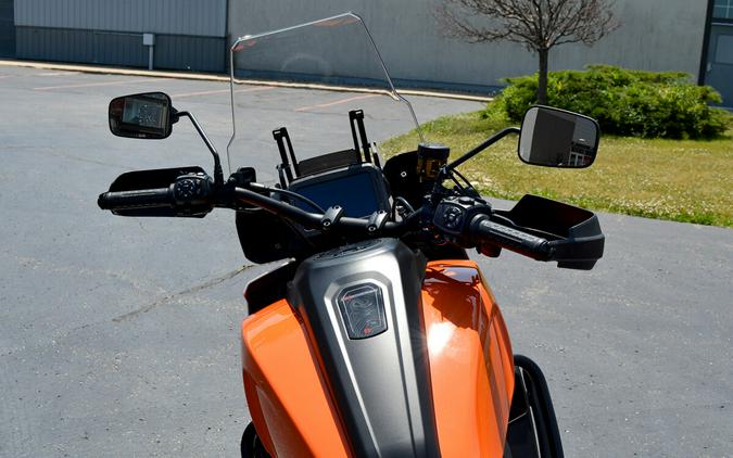 2021 Harley-Davidson® Pan America™ 1250 Special Baja Orange/Stonewashed White Pearl