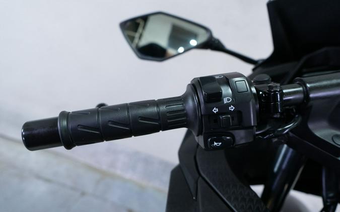 2013 Kawasaki Ninja® 300