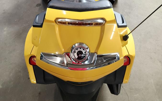2013 Can-Am Spyder RT-S SE5 - FP8864