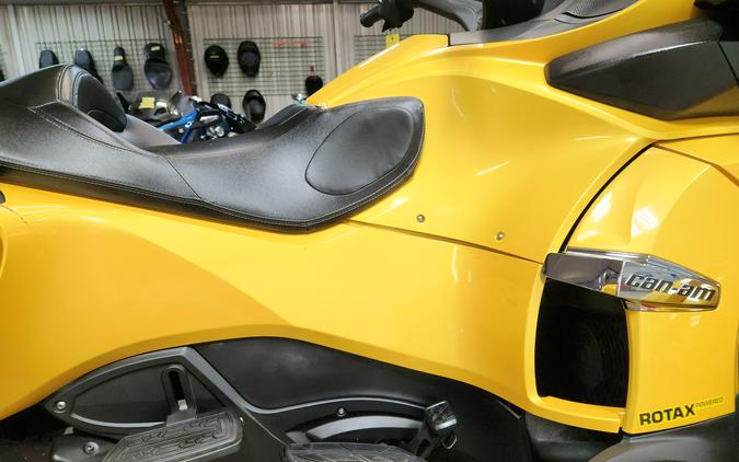 2013 Can-Am Spyder RT-S SE5 - FP8864