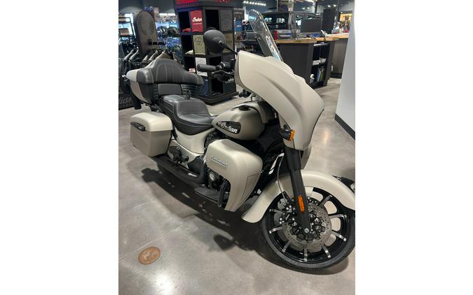 2023 Indian Motorcycle ROADMASTER DARK HORSE