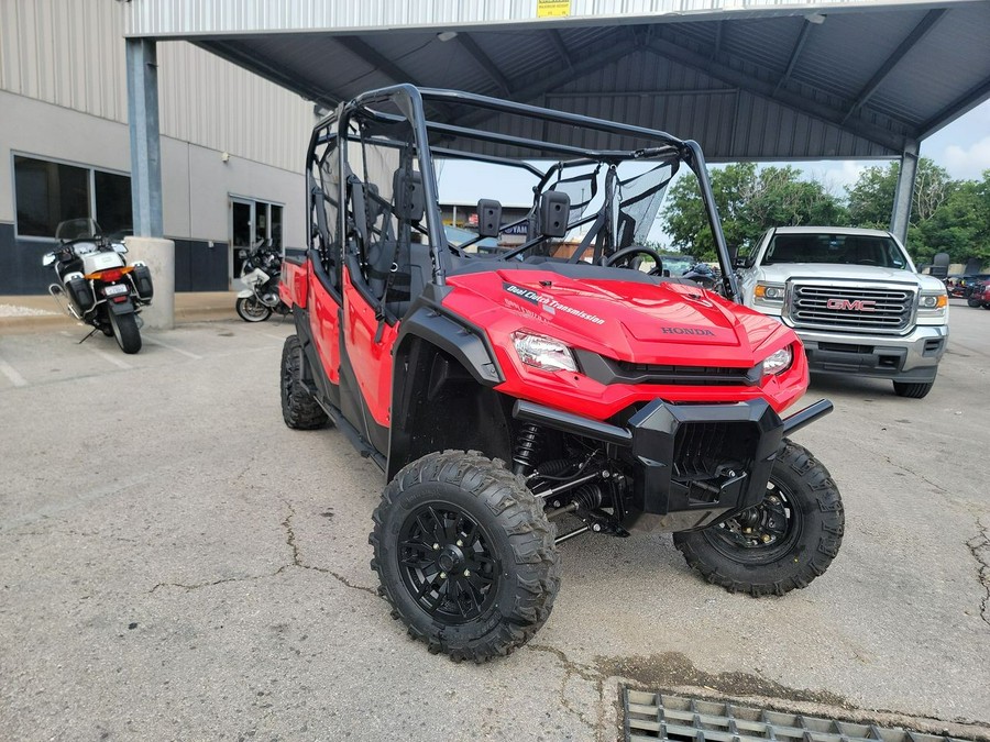 2023 Honda® Pioneer 1000-6 Deluxe Crew