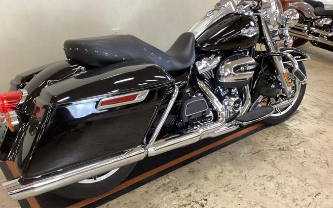 2018 Harley-Davidson Road King Black FLHR