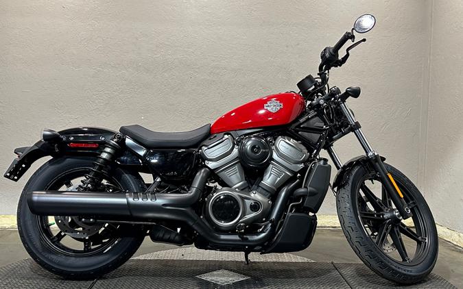 Harley-Davidson Nightster™ 2023 RH975 933379DT REDLINE RED