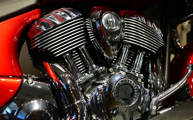 2026 Indian Motorcycle CHIEFTAIN LIMITED SUNSET RED METALLIC 49ST
