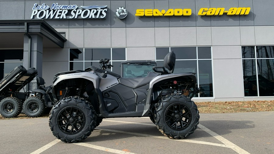 2026 Can-Am Outlander MAX XT 700