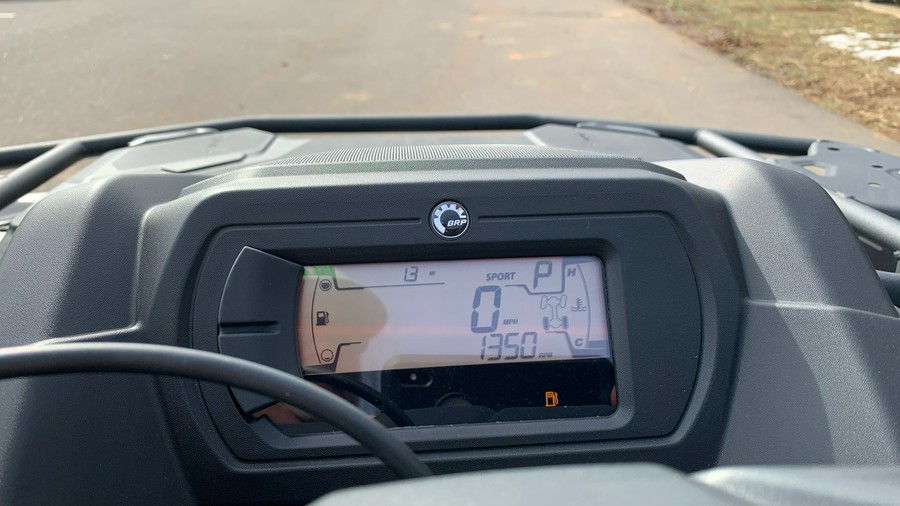 2026 Can-Am Outlander MAX XT 700