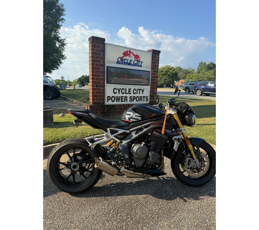 2022 Triumph Speed Triple 1200 RS