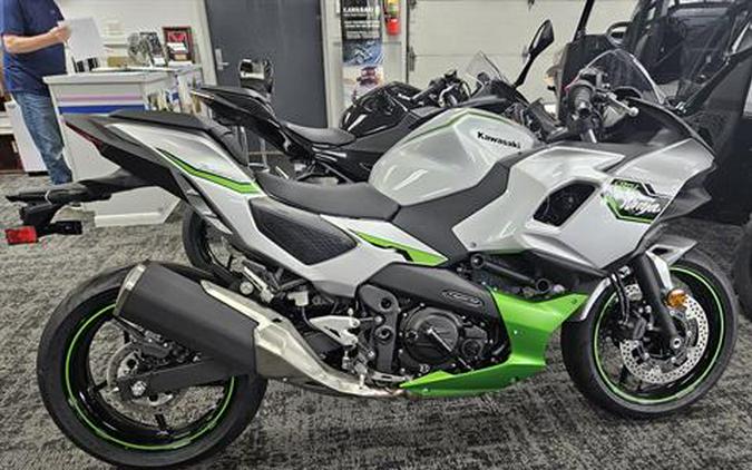 2024 Kawasaki Ninja 7 Hybrid ABS