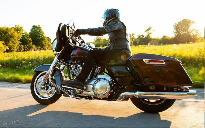 2022 Harley-Davidson® ELECTRA GLIDE STANDARD