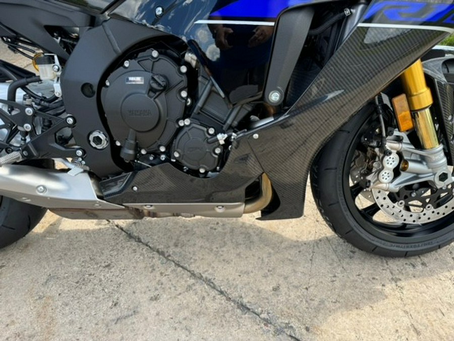 2024 Yamaha YZF-R1M Carbon Fiber