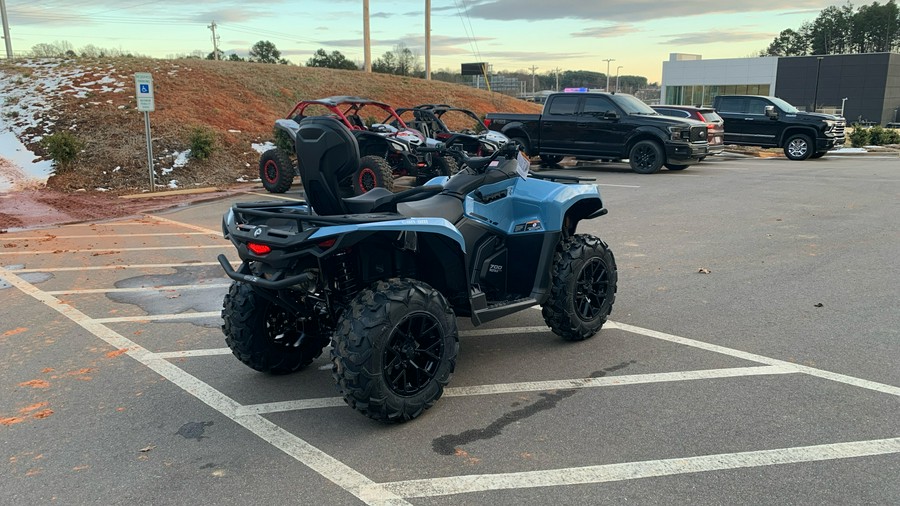 2026 Can-Am Outlander MAX XT 700