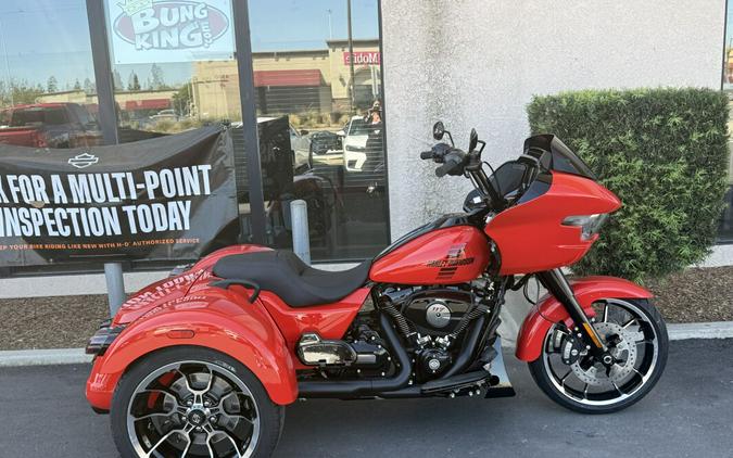 FLTRT 2026 Road Glide 3