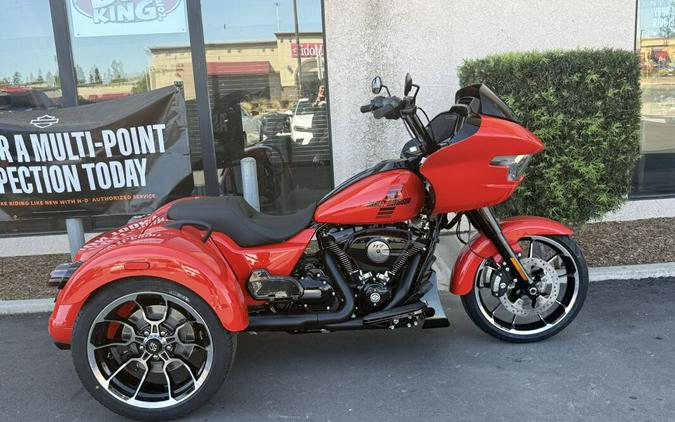 FLTRT 2026 Road Glide 3