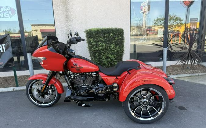 FLTRT 2026 Road Glide 3