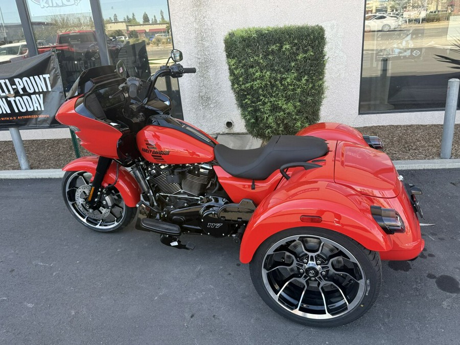 FLTRT 2026 Road Glide 3