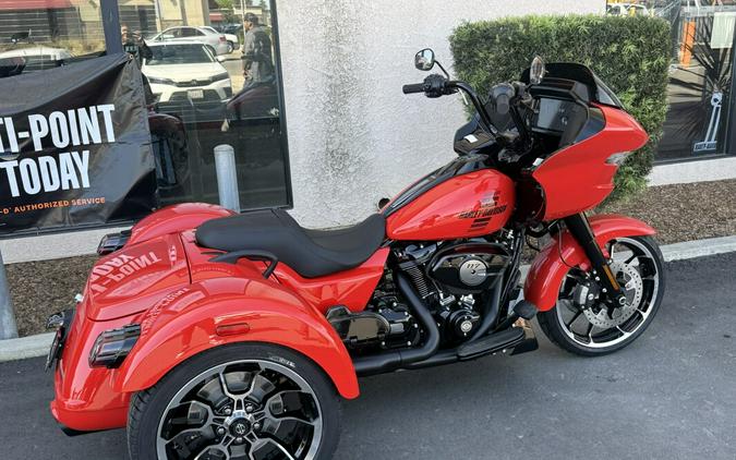 FLTRT 2026 Road Glide 3