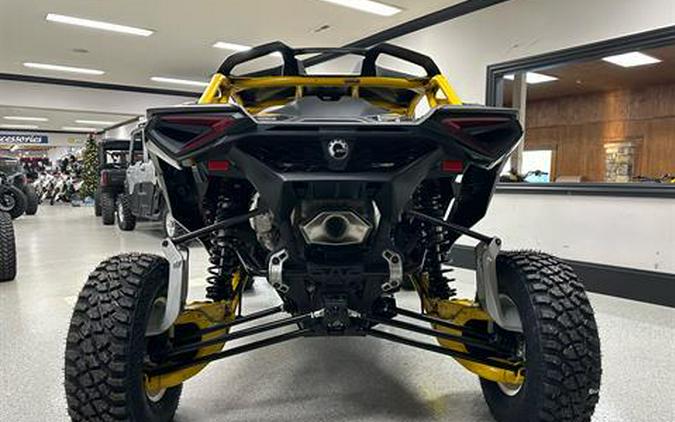 2024 Can-Am Maverick R X RS with Smart-Shox 999T DCT