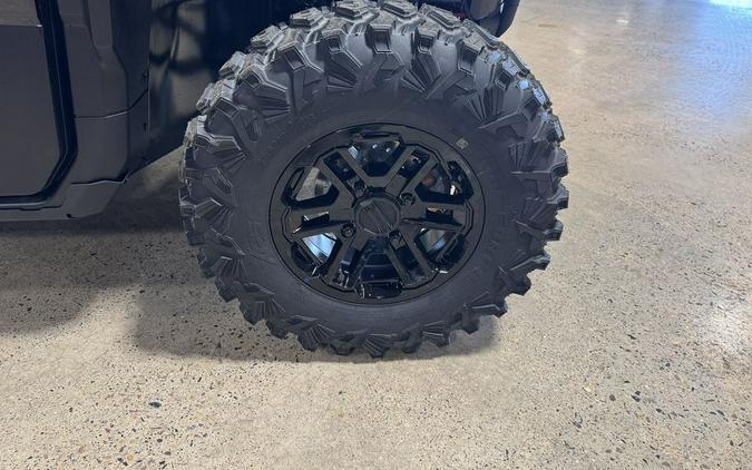 2026 Can-Am® Defender MAX LONE STAR HD11