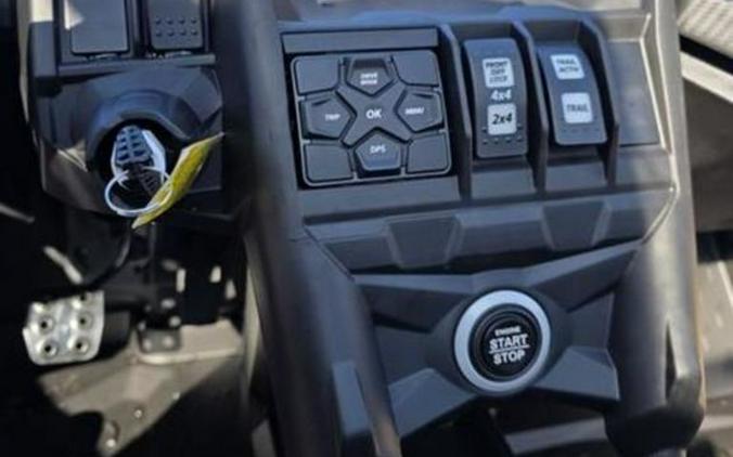 2026 Can-Am® Maverick X3 MAX RS Turbo Scandi Blue & Orange Crush