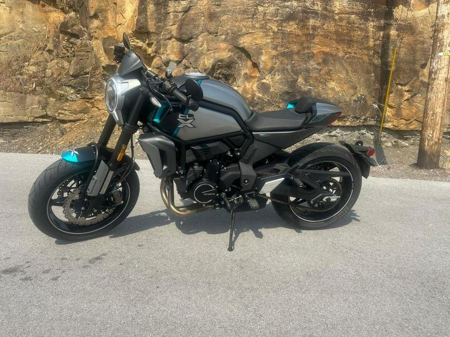 2023 CFMOTO 700CL-X