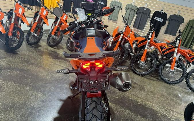 2027 KTM 890 Adventure R Rally