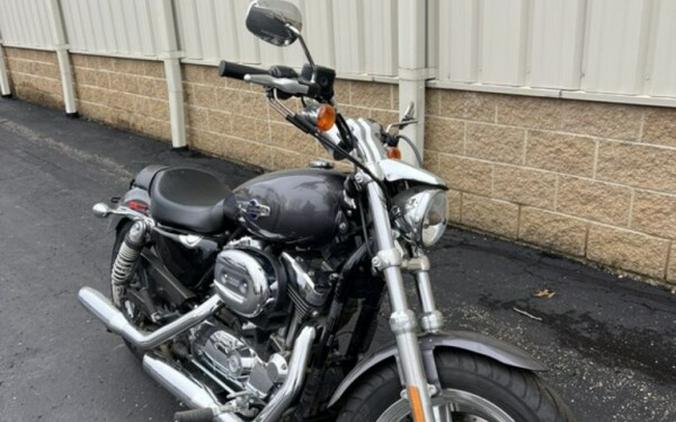 2016 Harley-Davidson 1200 Custom XL1200C