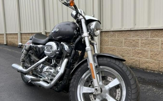 2016 Harley-Davidson 1200 Custom XL1200C