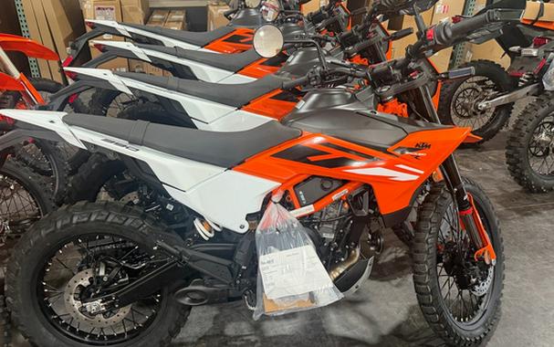 2026 KTM Enduro 390 R