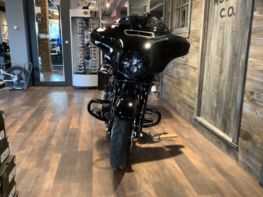 Harley-Davidson® Street Glide® Special 2021 FLHXS U743-21 Vivid Black