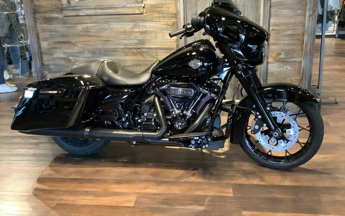 Harley-Davidson® Street Glide® Special 2021 FLHXS U743-21 Vivid Black