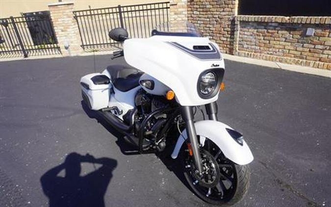 2024 Indian Motorcycle Chieftain® Dark Horse® with PowerBand Audio Package