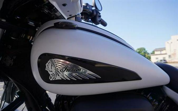 2024 Indian Motorcycle Chieftain® Dark Horse® with PowerBand Audio Package