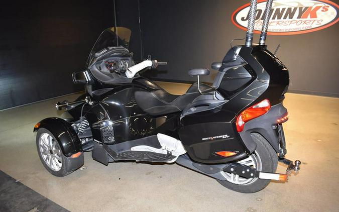2016 Can-Am Spyder RT 6-Speed Semi-Automatic (SE6)