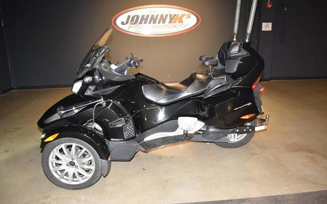 2016 Can-Am Spyder RT 6-Speed Semi-Automatic (SE6)