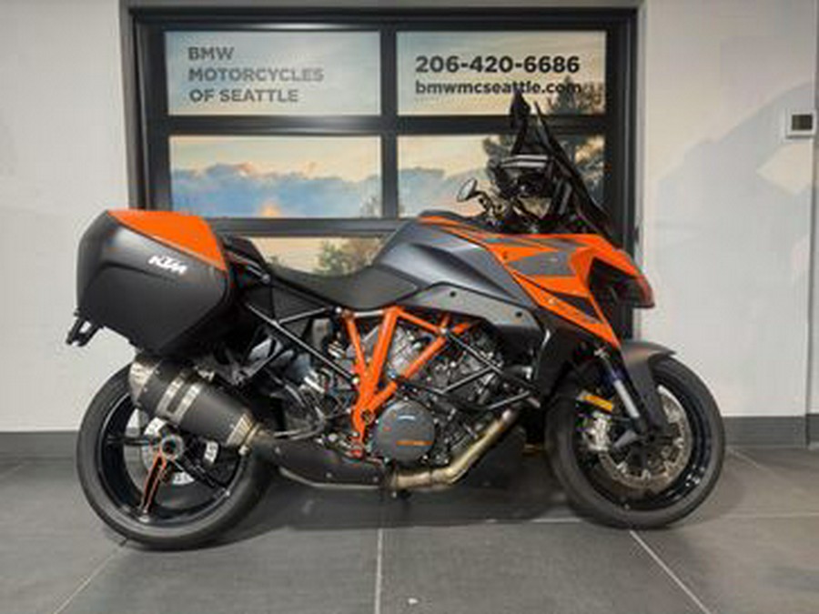2023 1290 Super Duke GT - KTM