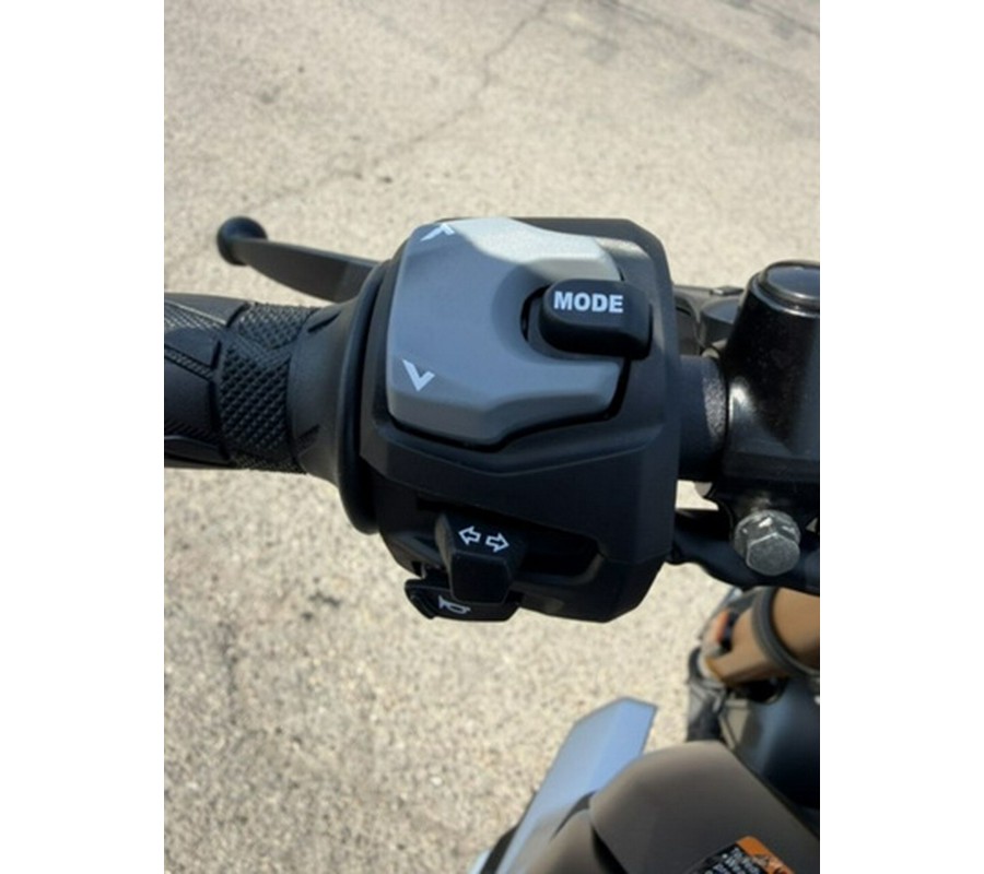 2026 Suzuki GSX-8T