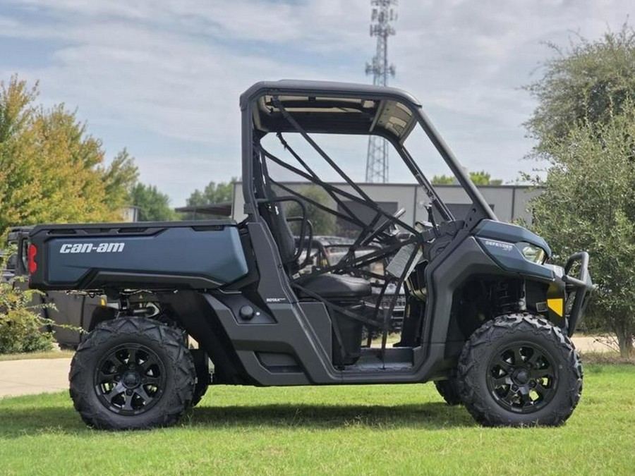 2026 Can-Am® Defender XT HD9