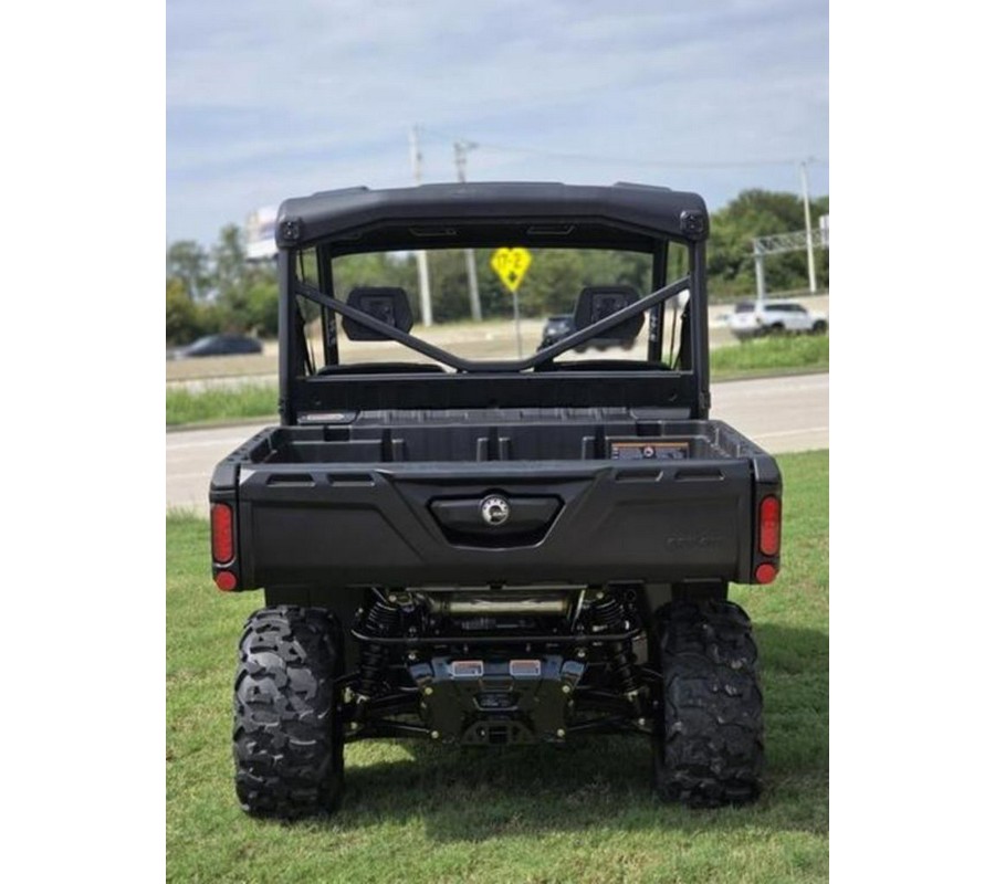 2026 Can-Am® Defender XT HD9