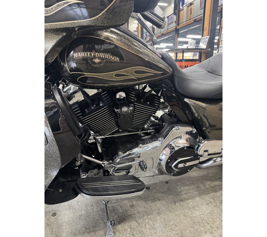 2016 Harley-Davidson Street Glide Special