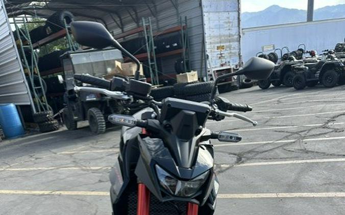 2026 CB750 HORNET E-CLUTCH - Honda