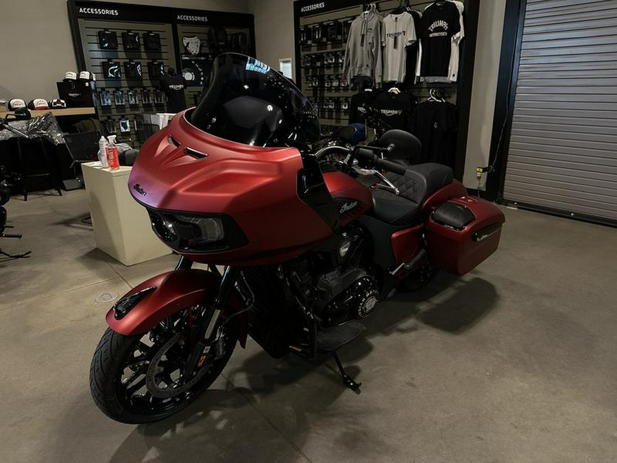 2024 Indian Motorcycle® Challenger® Dark Horse® w/PowerBand Audio Pkg Sunset Red Smoke