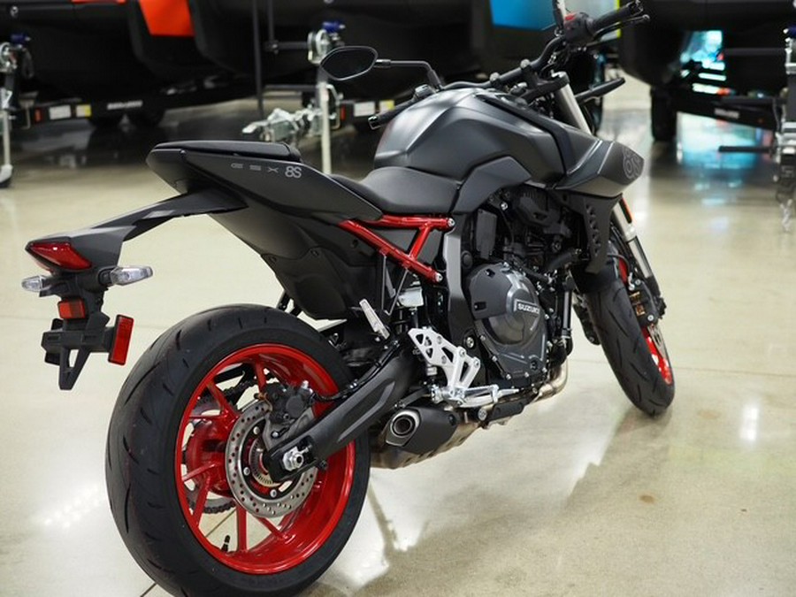 2025 Suzuki GSX-S 8S