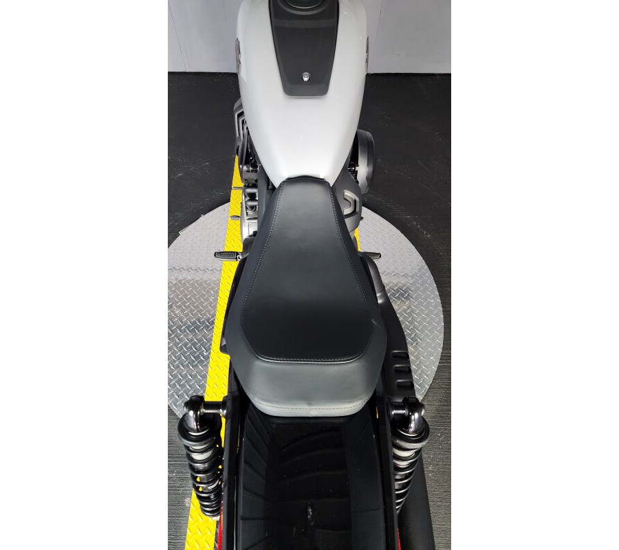 2025 Harley-Davidson® Nightster™ RH975 BILLIARD GRAY